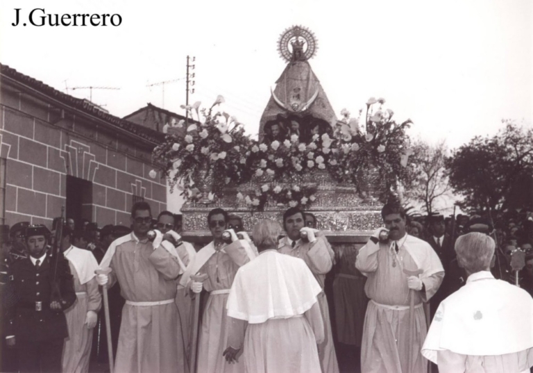 Llegada de la Virgen de la Montaña a Fuente Concejo