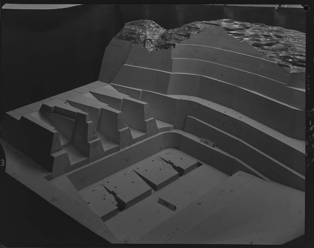 Maqueta de la presa de Alcántara · Juan Miguel Pando Barrero, 1967