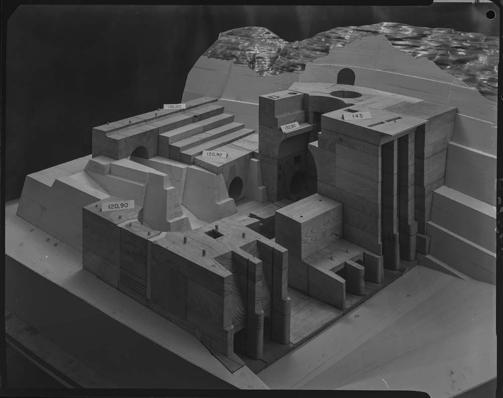 Maqueta de la presa de Alcántara · Juan Miguel Pando Barrero, 1967