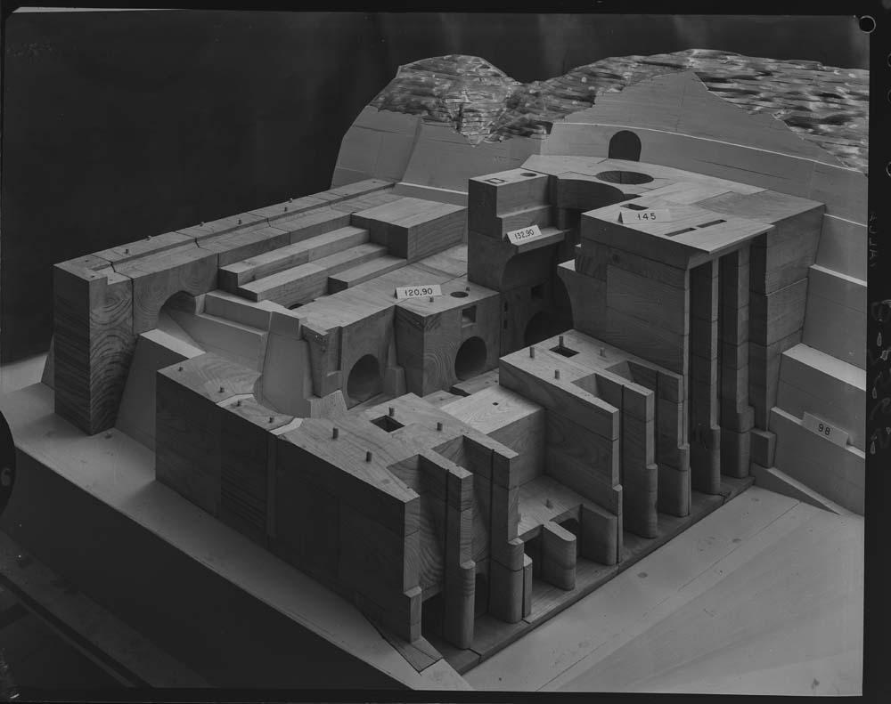 Maqueta de la presa de Alcántara · Juan Miguel Pando Barrero, 1967