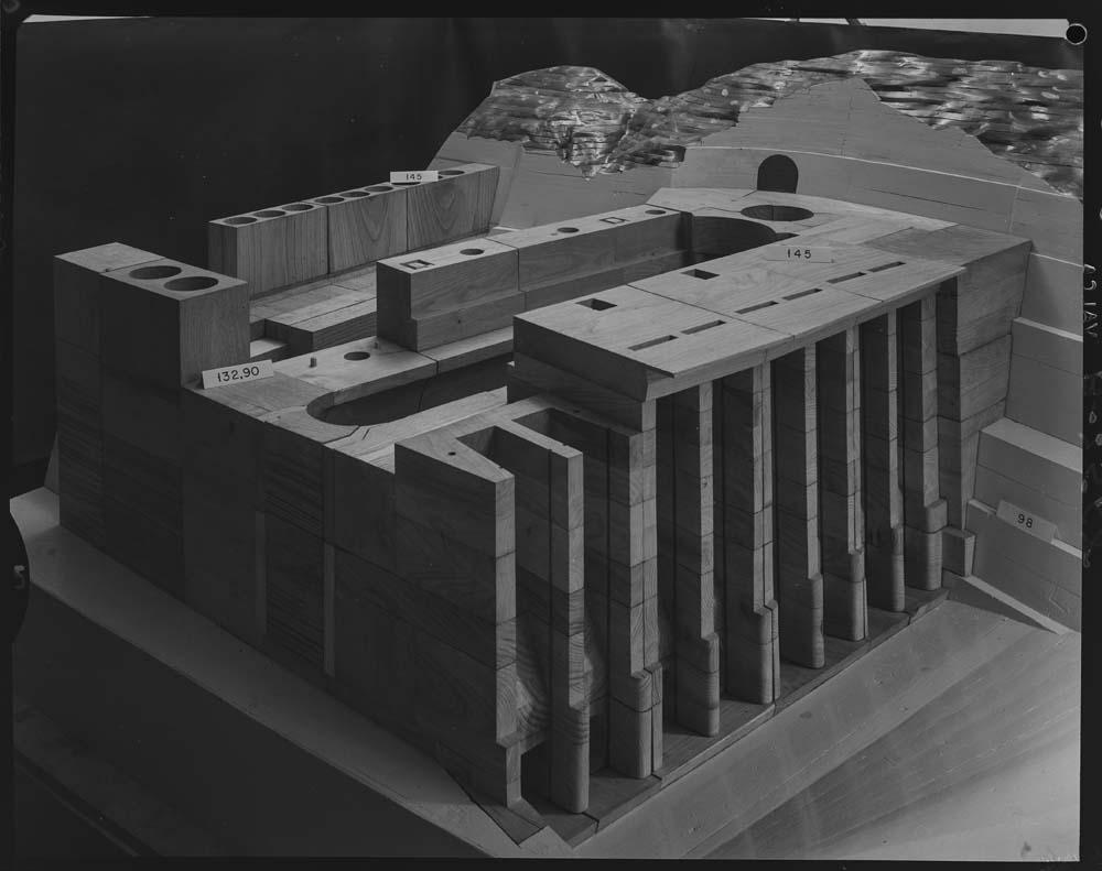Maqueta de la presa de Alcántara · Juan Miguel Pando Barrero, 1967