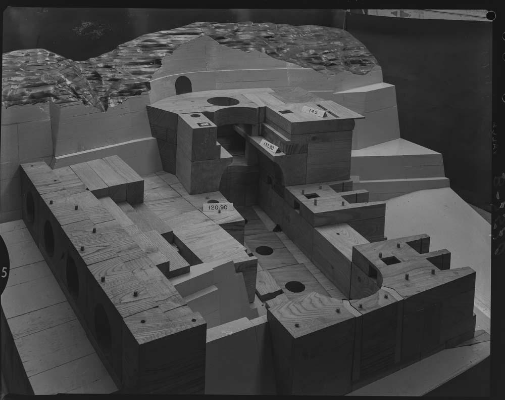 Maqueta de la presa de Alcántara · Juan Miguel Pando Barrero, 1967