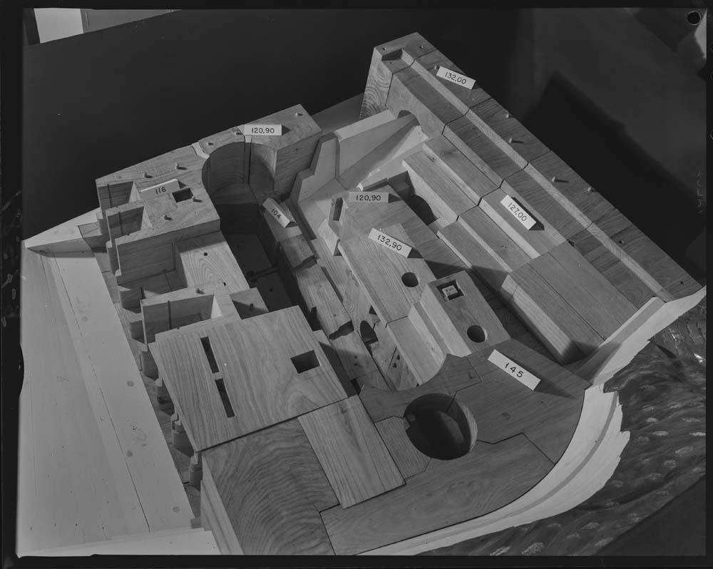 Maqueta de la presa de Alcántara · Juan Miguel Pando Barrero, 1967