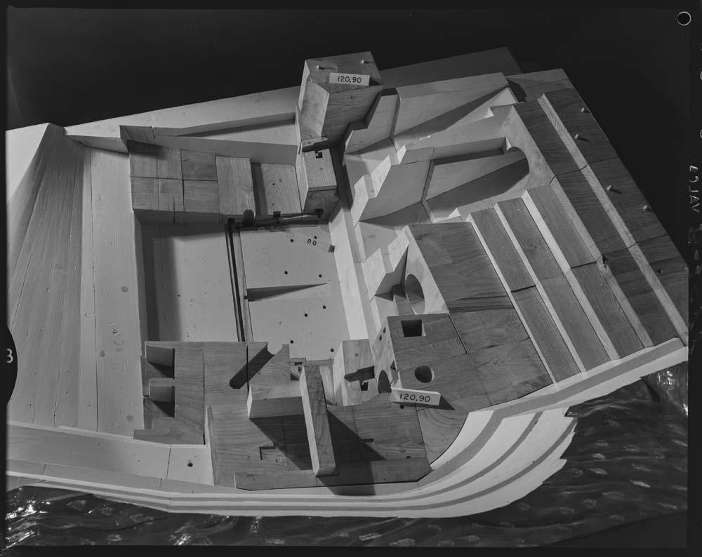 Maqueta de la presa de Alcántara · Juan Miguel Pando Barrero, 1967
