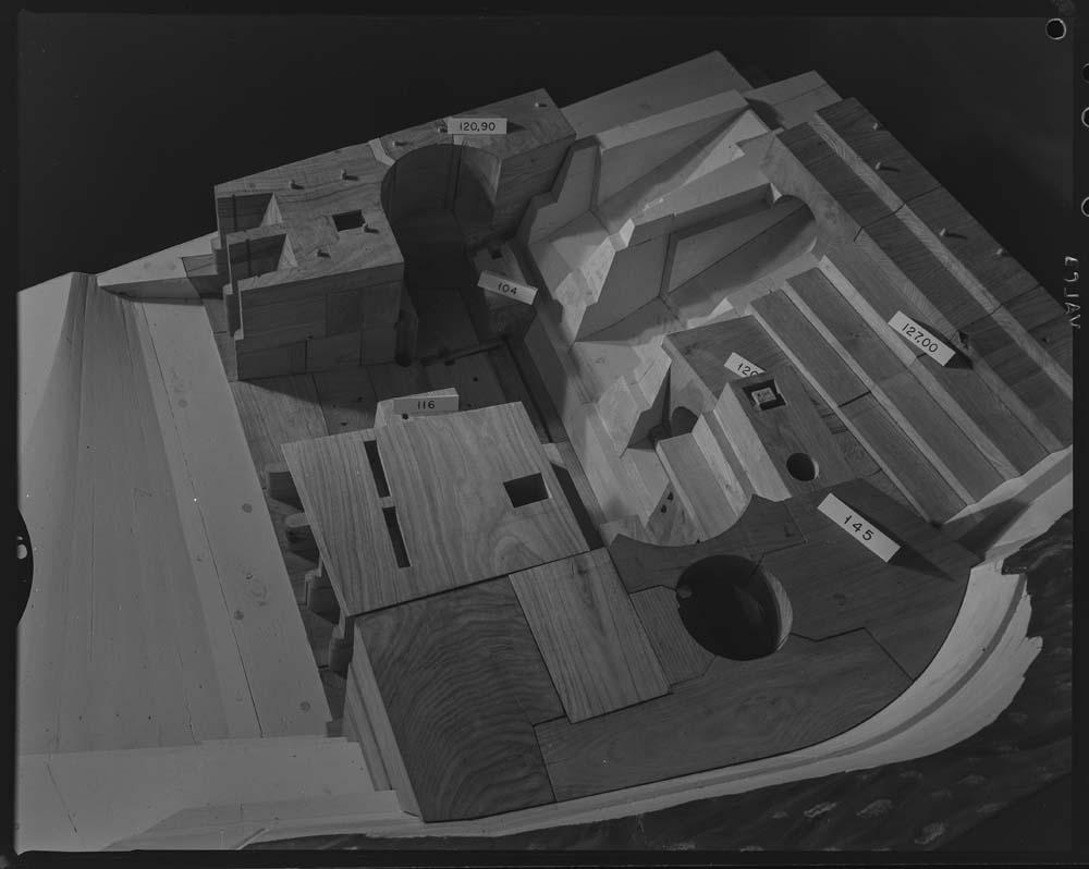 Maqueta de la presa de Alcántara