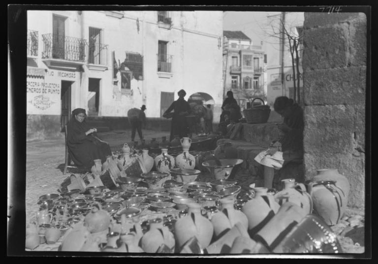 Mercado de alfarería en el Rincón de San Esteban