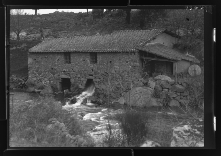 Molino de pimentón: vista más cercana