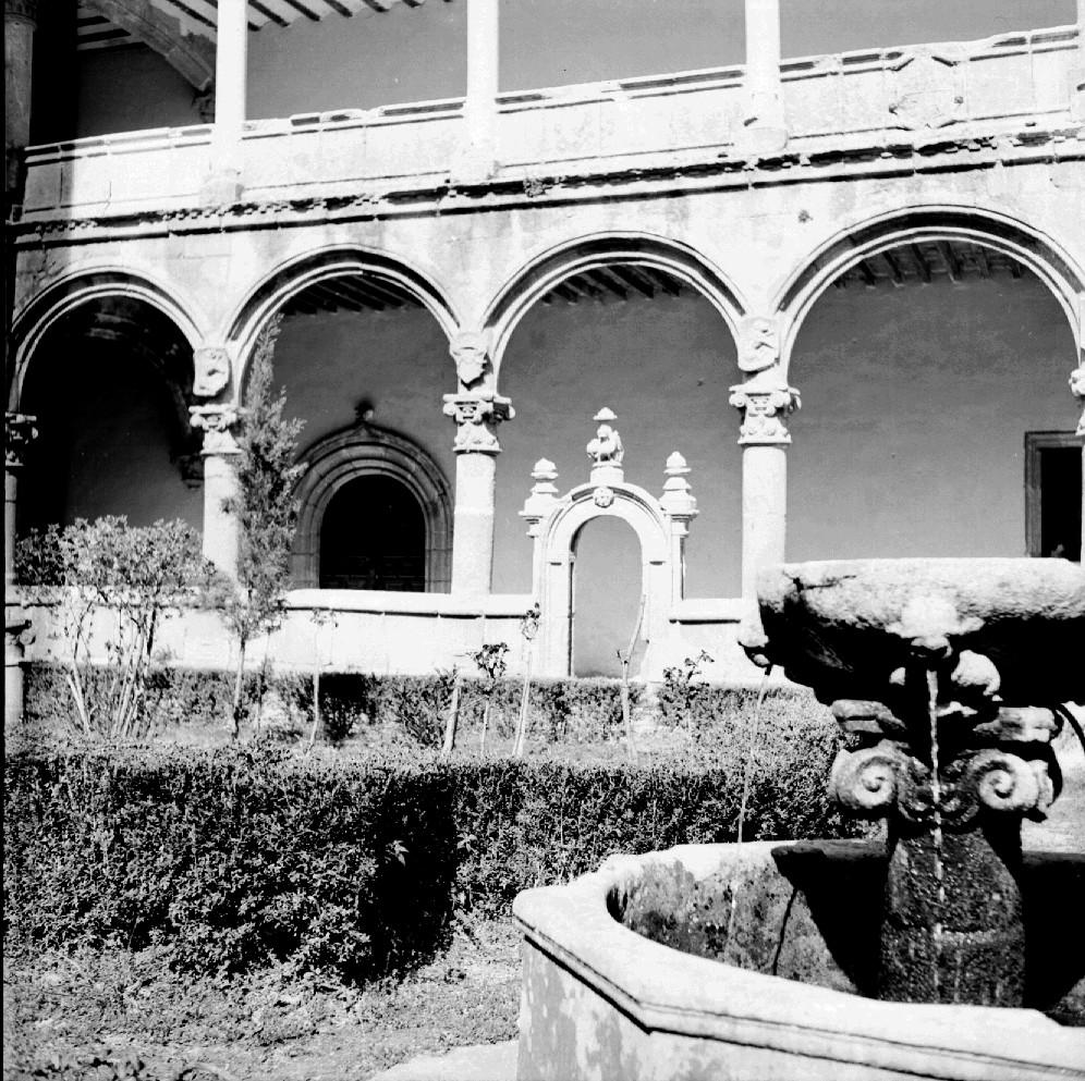 Monasterio Claustro plateresco
