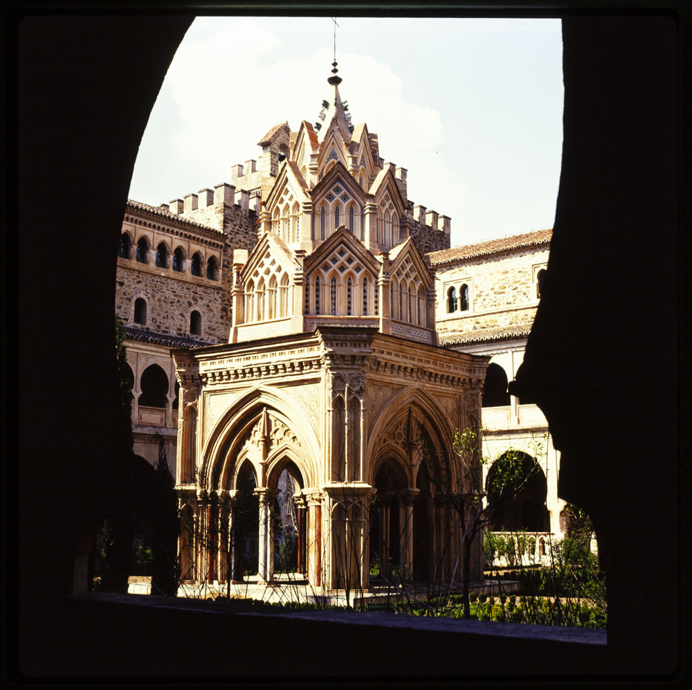 Monasterio de Guadalupe. Claustro mudéjar. Templete