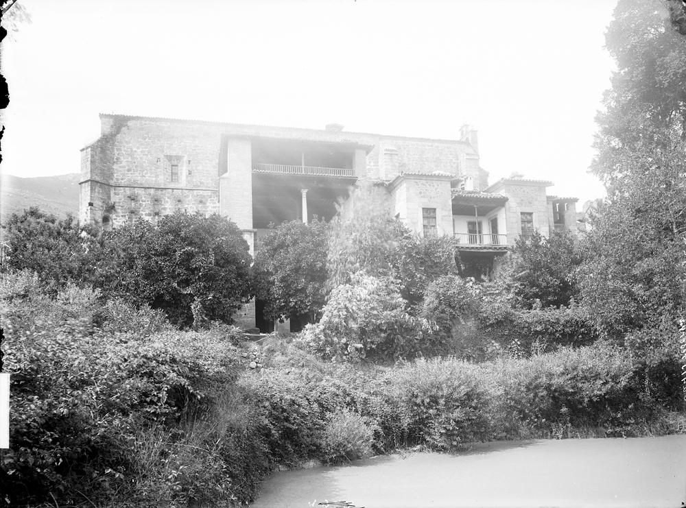 Monasterio de Yuste, vista exterior. Palacio