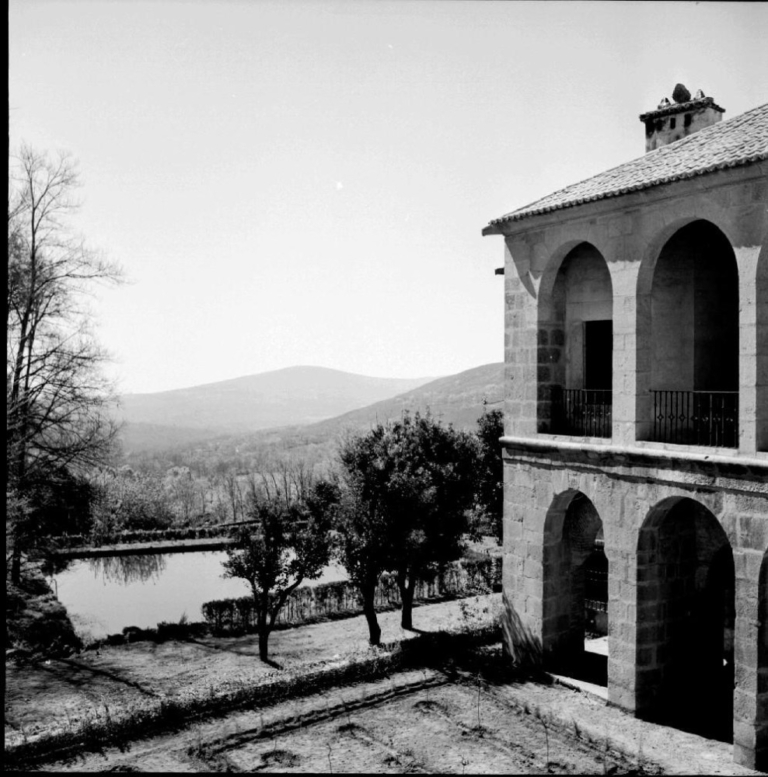 Monasterio Logia posterior