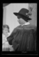 Muchacho con sombrero de fieltro negro el día de las Candelas · Ruth Matilda Anderson, 1928