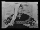 Mujer con el traje usado en bodas y entierros · Ruth Matilda Anderson, 1928