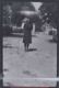 Mujer joven en un parque, 1940