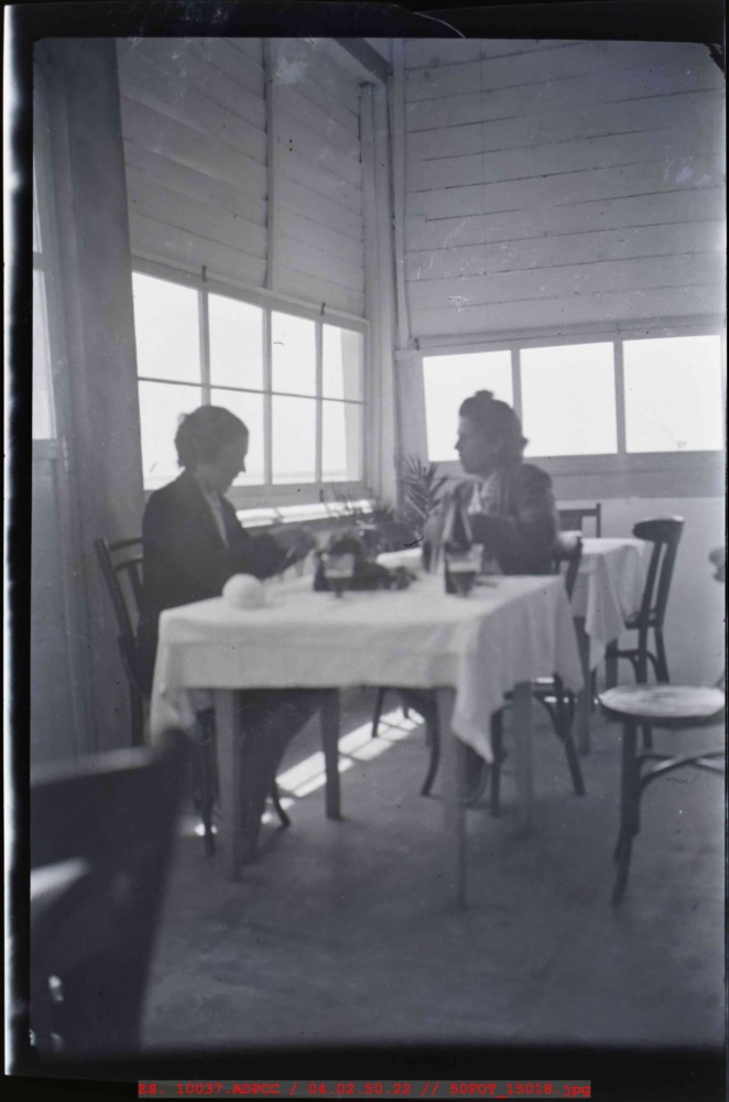 Mujeres en un restaurante