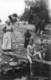 Niños jugando en un arroyo · Antonio González Martín-Gamero, 1900