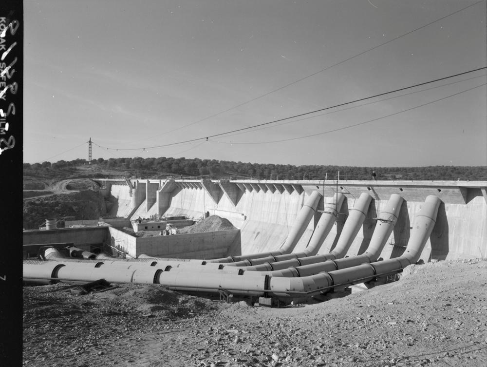 Obras de la central nuclear de Almaraz