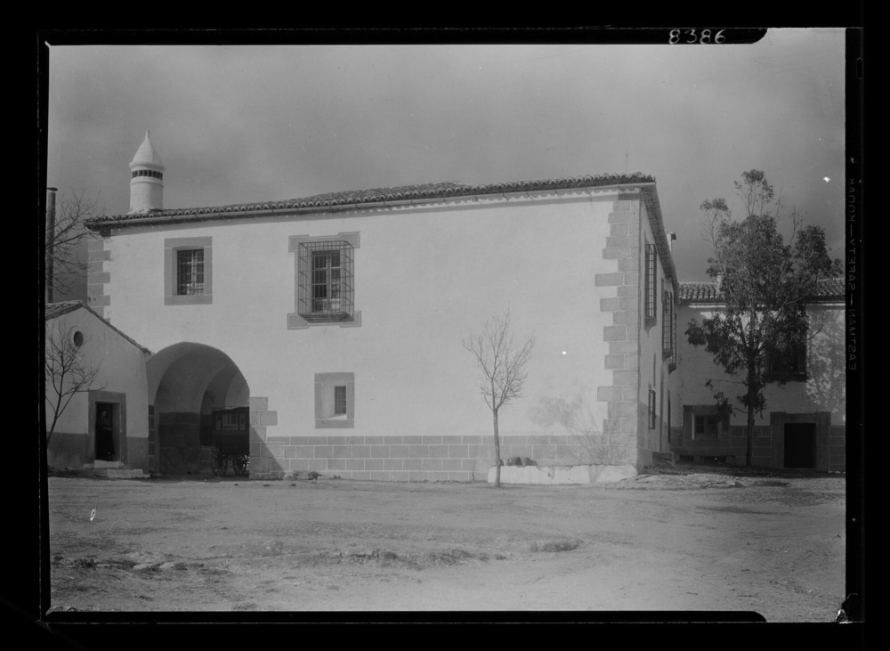 Palacio de la Dehesa de los Arenales