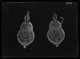 Pendientes de oro: reverso · Ruth Matilda Anderson, 1928