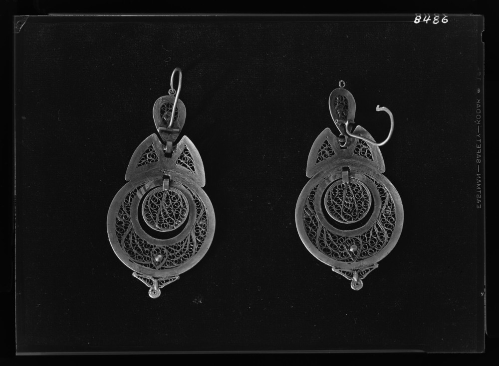 Pendientes de oro: reverso