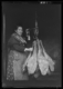 Pesando jamones · Ruth Matilda Anderson, 1928