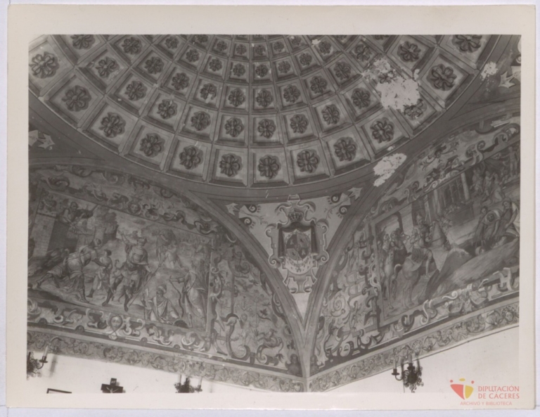 Pintura mural de la sala capitular del Ayuntamiento de Trujillo