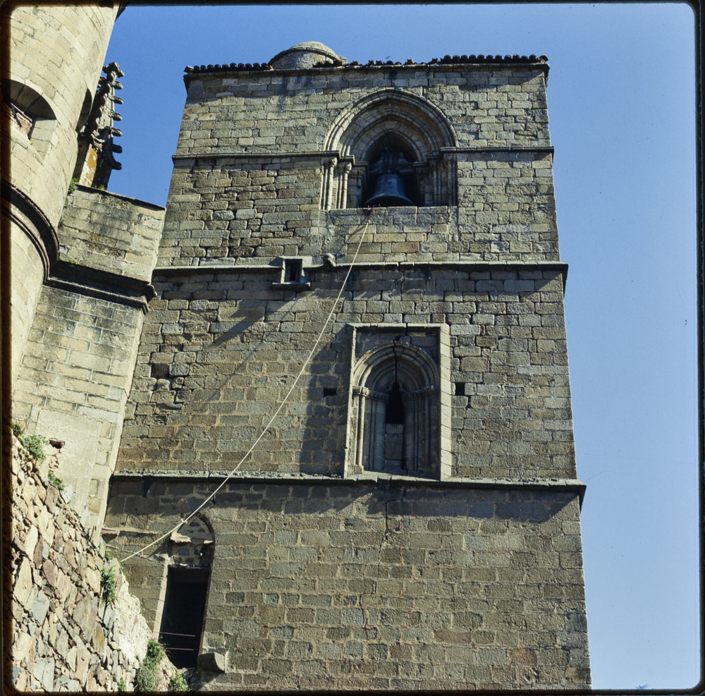 Plasencia. Torre de la catedral vieja