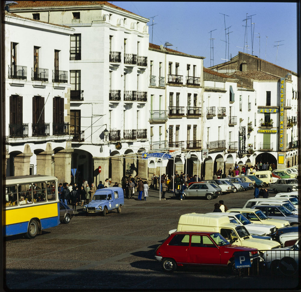 Plaza del General Mola · Luis Agromayor