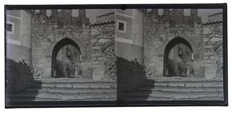 Puerta de la Vera Cruz o de San Andrés