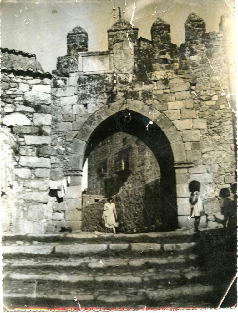 Puerta de San Andrés en Trujillo