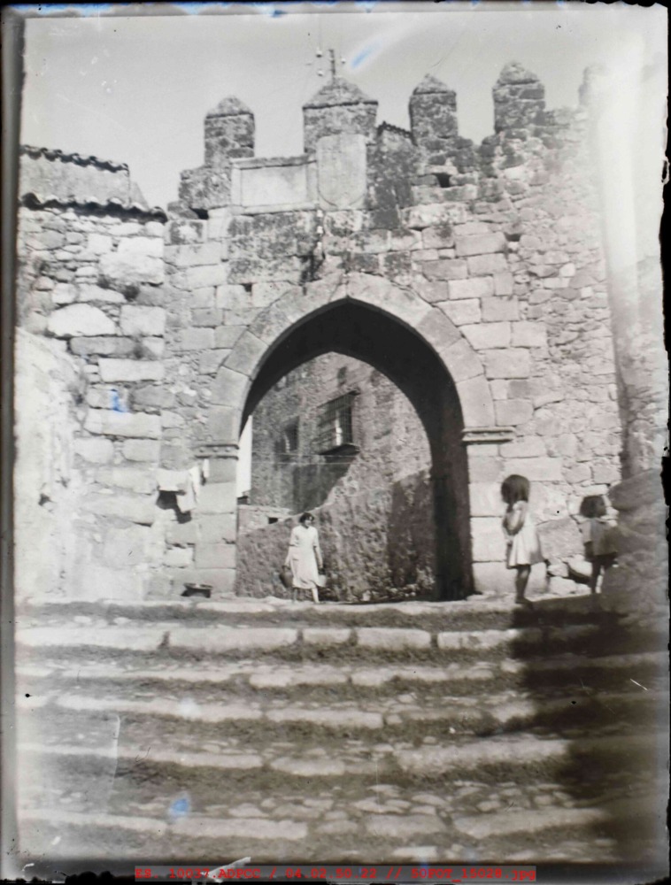 Puerta de San Andrés en Trujillo