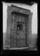 Puerta de una casa · Ruth Matilda Anderson, 1928
