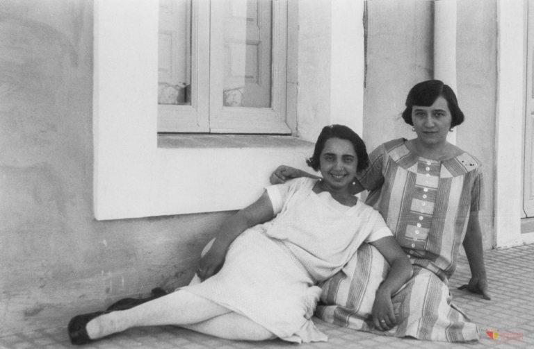 Retrato de dos mujeres