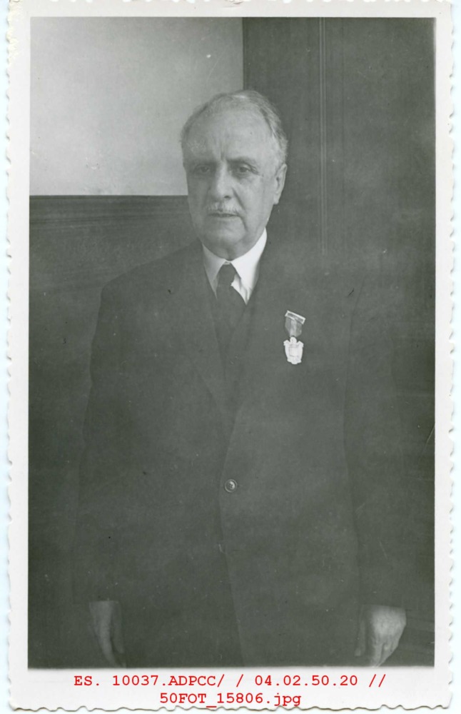 Retrato de León Leal Ramos en el día de la imposición