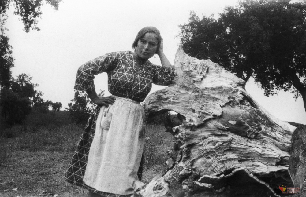 Retrato de una mujer joven