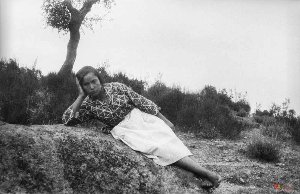 Retrato de una mujer joven
