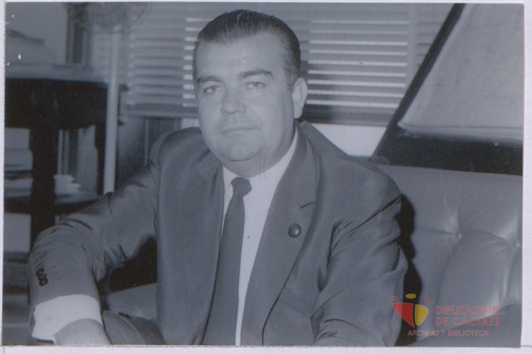 Retrato fotográfico de Daniel Serrano García