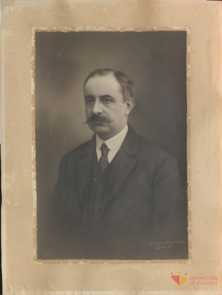 Retrato fotográfico de [Fernando Muñoz y Fernández de Soria]