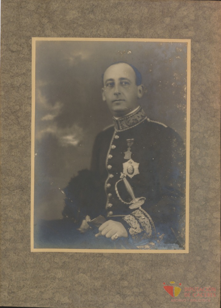 Retrato fotográfico de Gonzalo López-Montenegro y Carvajal