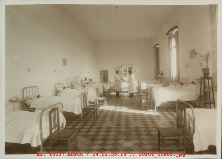 Sala de cirugía de hombres del Hospital Provincial de Cáceres