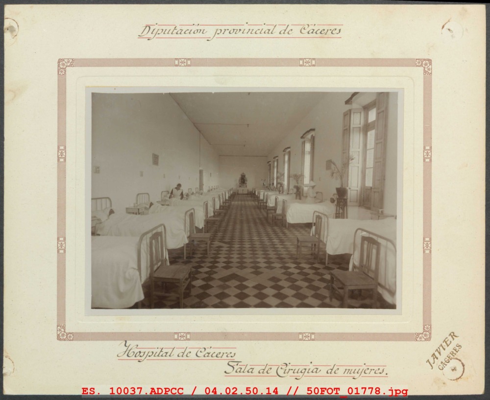 Sala de cirugía de mujeres del Hospital de Cáceres