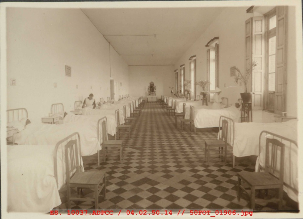 Sala de cirugía de mujeres del Hospital Provincial de Cáceres