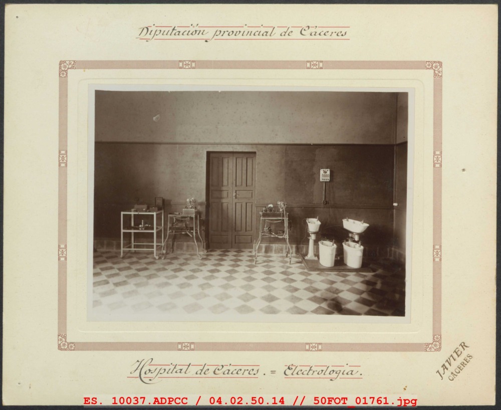 Sala de electrología del Hospital de Cáceres