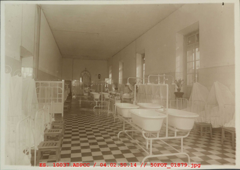Sala de lactantes de la Casa Cuna del Hospital Provincial