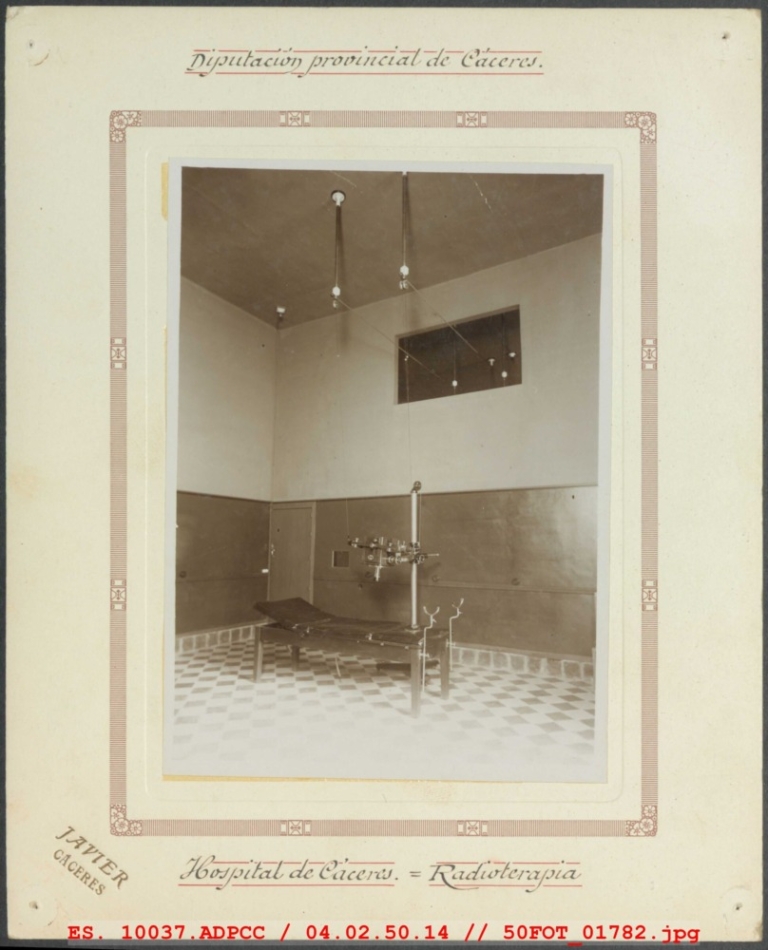 Sala de radioterapia del Hospital de Cáceres