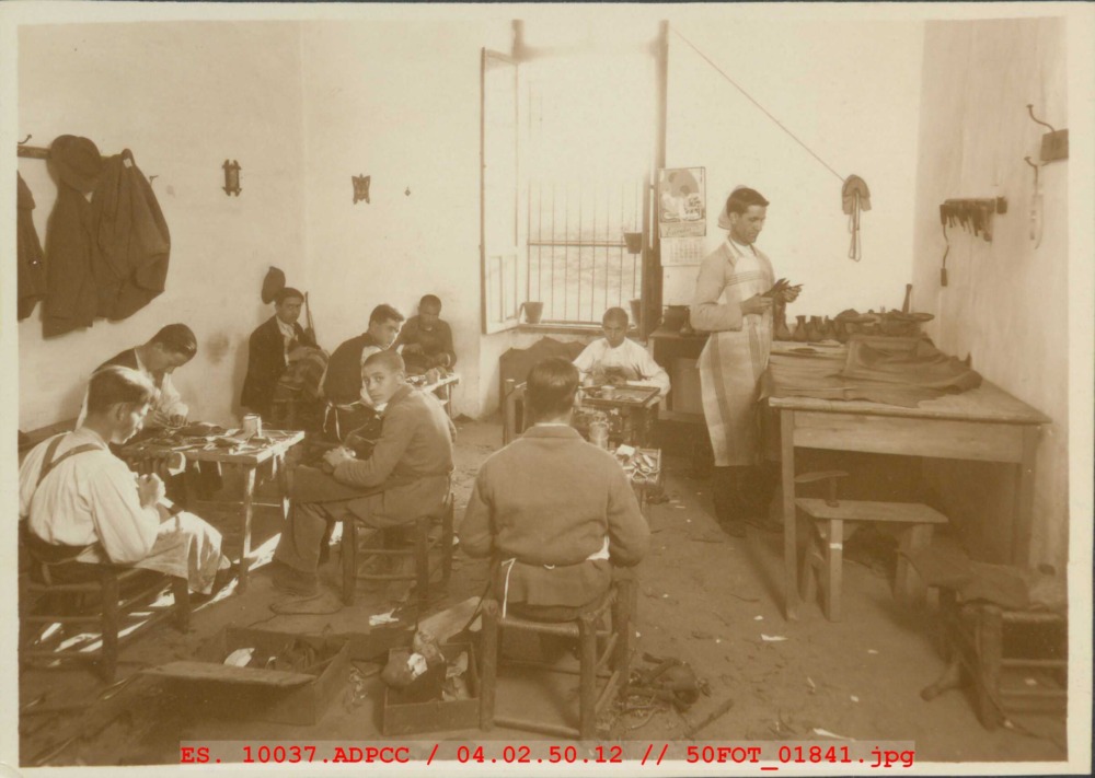 Taller de zapatería del Colegio Provincial de San Francisco
