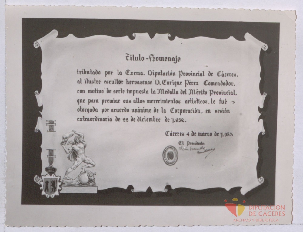 Título homenaje a Enrique Pérez Comendador
