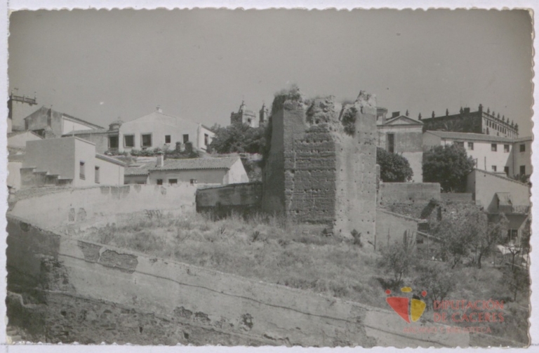 Torre Mochada de Cáceres