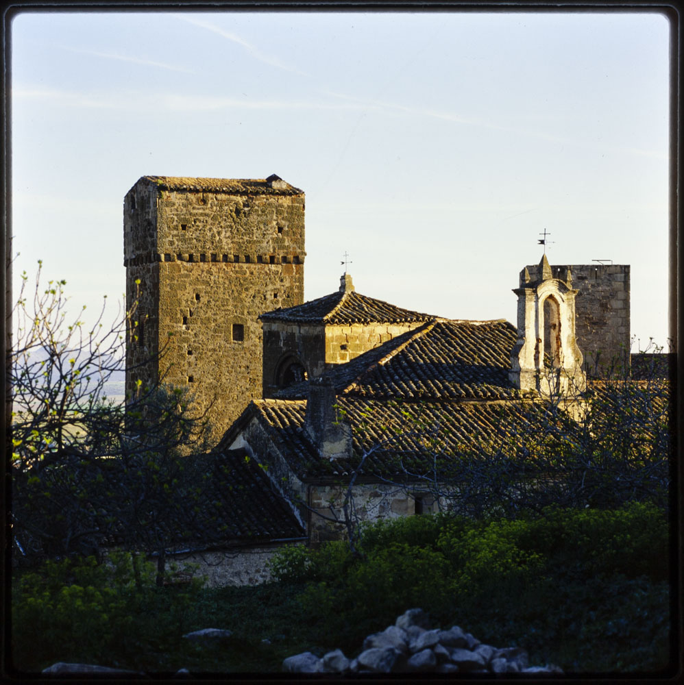 Torres de Trujillo al anochecer · Luis Agromayor