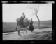 Transporte de enseres domésticos. Un burro. Parte trasera · Ruth Matilda Anderson, 1928